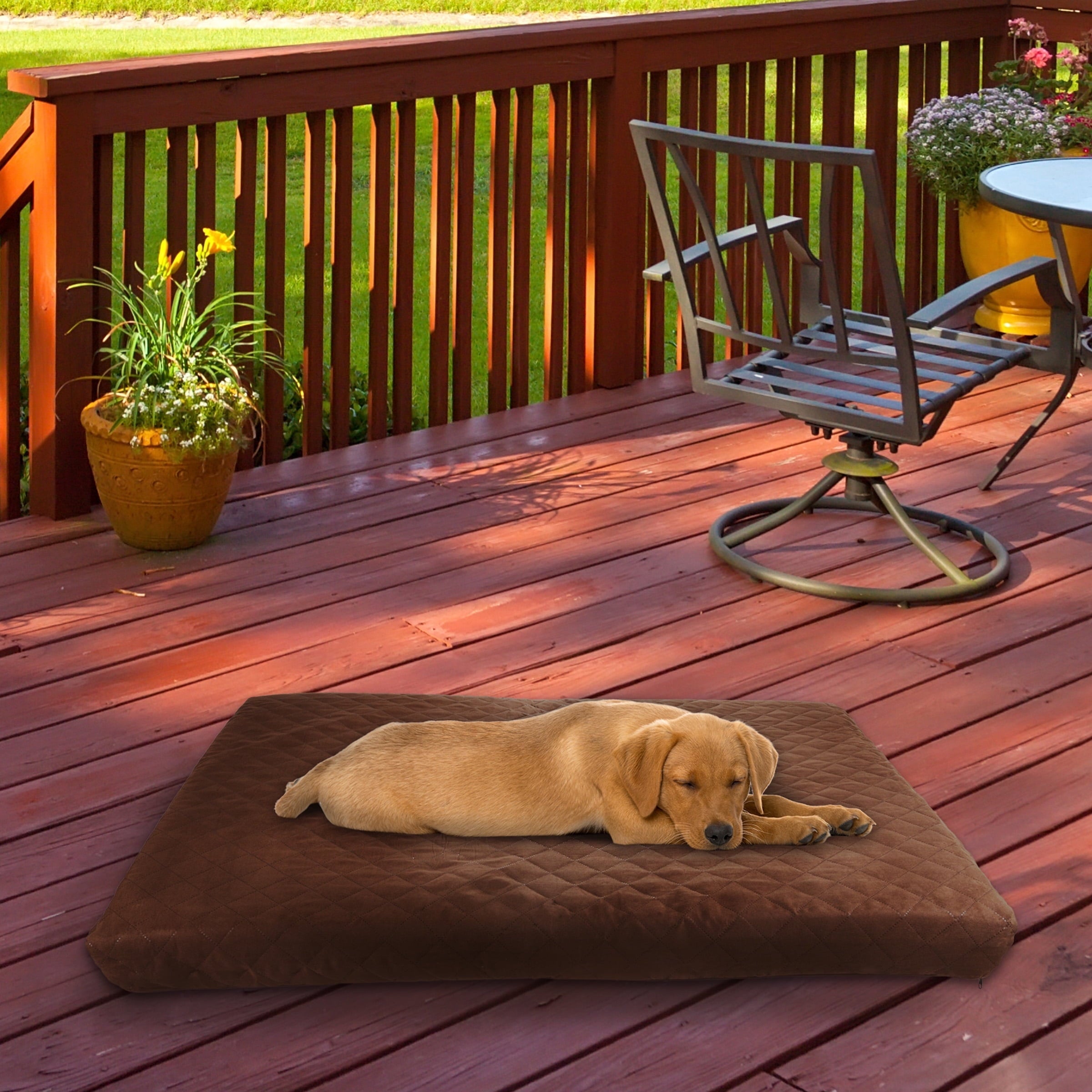PETMAKER 36in Water-Resistant Dog Bed with Removable Washable Cover (Brown)