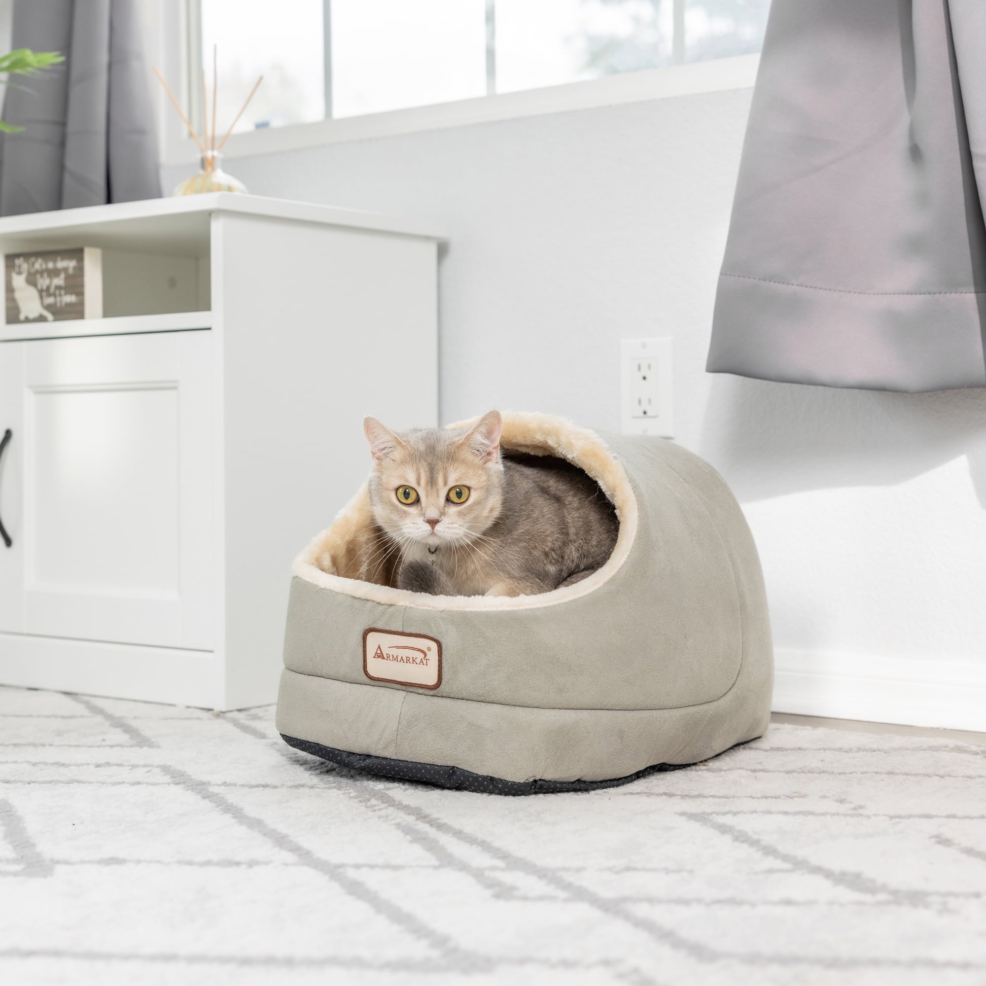 Armarkat Sage Green Cat Bed Size, 18-Inch by 14-Inch, C18HHL/MH