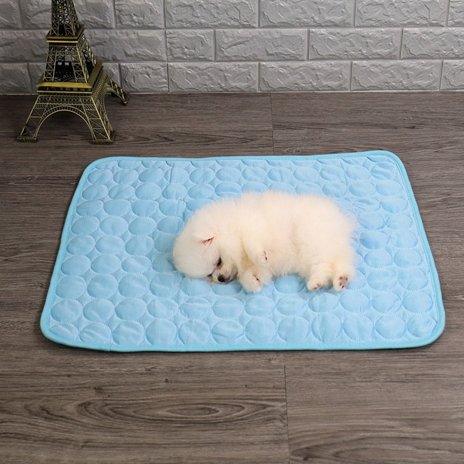 Cooling Pad for Dog, Summer Pet Ice Mat Dog Mat Ice Silk Mat Cool Mat Pet Supplies, Pet Dog Self Cooling Pad(C,Blue, 19.7x24.4in)