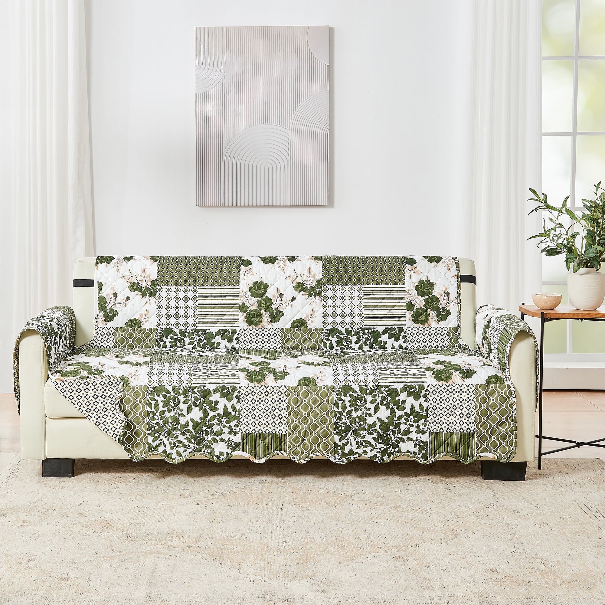 Great Bay Home Patchwork Scalloped Reversible Washable Pet Furniture Protector  (74" Sofa, Navy)